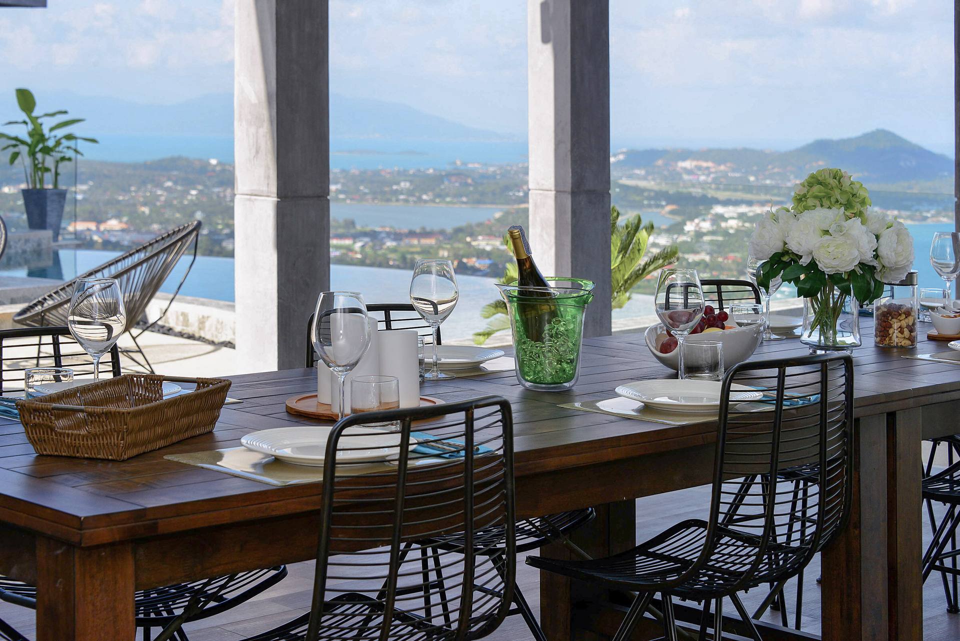 Paradise Villa Elysium terrace